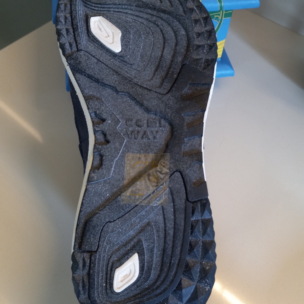 Coolway- Slip On -Sneakers- Women's- SZ 7 - Picture 4 of 5